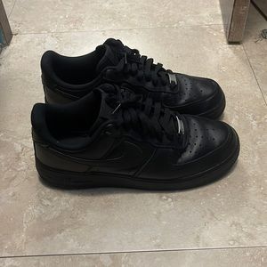 Wmns Black Air Force 1